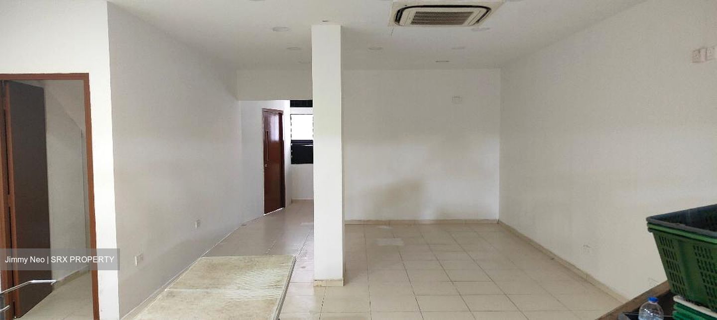 Ang Mo Kio Avenue 10 (D20), Shop House #514127821